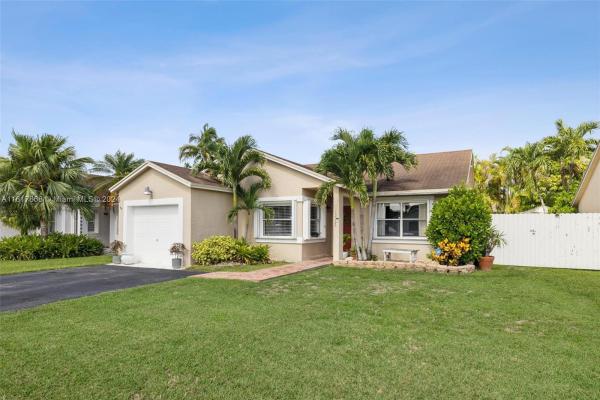 Edgewater Park, 13322 SW 114th Pl, Richmond Heights, Florida 33176, image 1