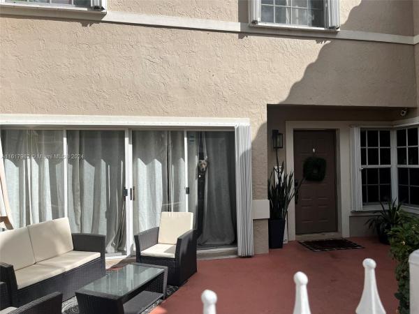 Embassy Courts, 11046 Long Boat Dr, Cooper City, Florida 33026, image 2