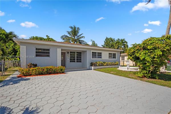 Shorewood Heights, 541 NE 174th St, North Miami Beach, Florida 33162, image 1