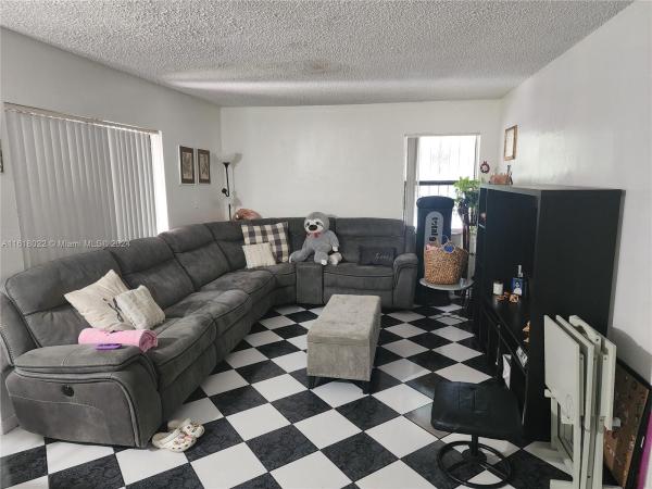 Terranova, 10839 NW 7th St #12-21, Fountainebleau, Florida 33172, image 3