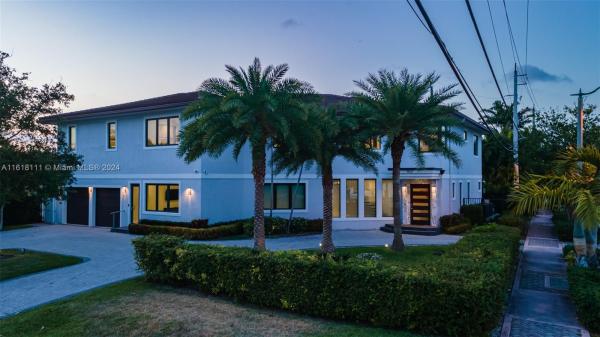 Silver Shores, 4421 Seagrape Dr, Lauderdale By The Sea, Florida 33308, image 1