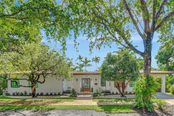 Granada, 1910 Hernando St., Coral Gables, Florida 33134, image 2