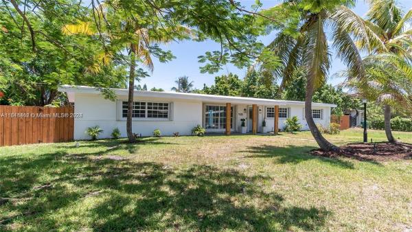 Orchard Estates, 9381 SW 178th St, Palmetto Bay, Florida 33157, image 1