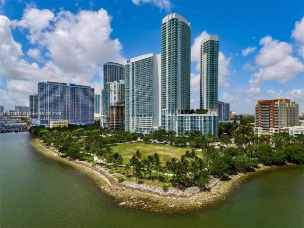 Quantum On The Bay, 1900 N Bayshore Dr #4003, Miami, Florida 33132, image 1
