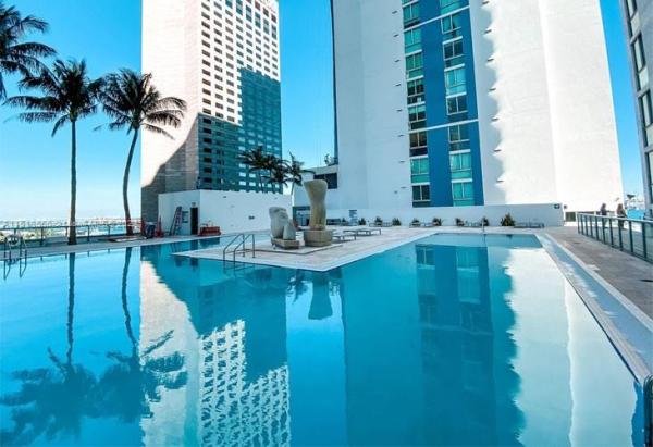 One Miami East, 335 S Biscayne Blvd #4106, Miami, Florida 33131, image 2