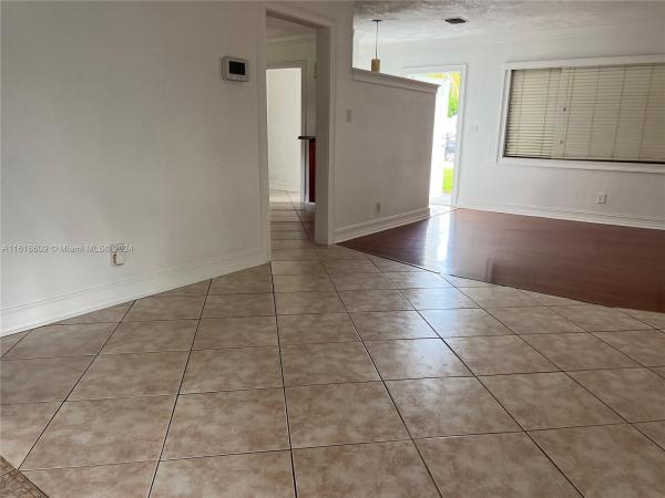 Norwood, 19531 NW 11th Ct, Miami Gardens, Florida 33169, image 2