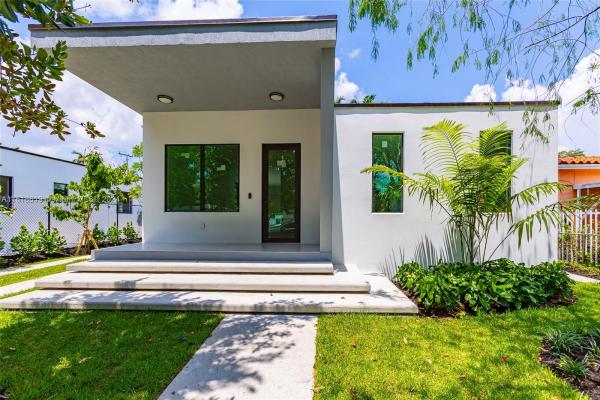 Stadler Grove, 180 SW 38th Ct, Miami, Florida 33134, image 1