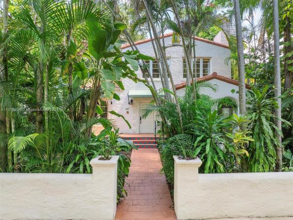 Granada, 447 Alcazar Ave, Coral Gables, Florida 33134, image 2