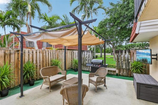 Waterford Courtyards At Jacaranda, 768 NW 99th Cir #768, Plantation, Florida 33324, image 1