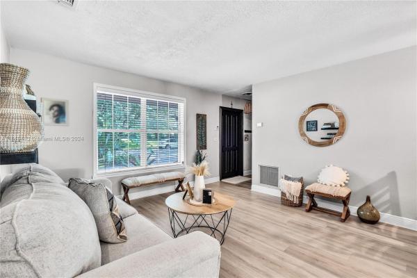 Miami Lakes Residential, 14311 Lake Saranac Ave, Miami Lakes, Florida 33014, image 3