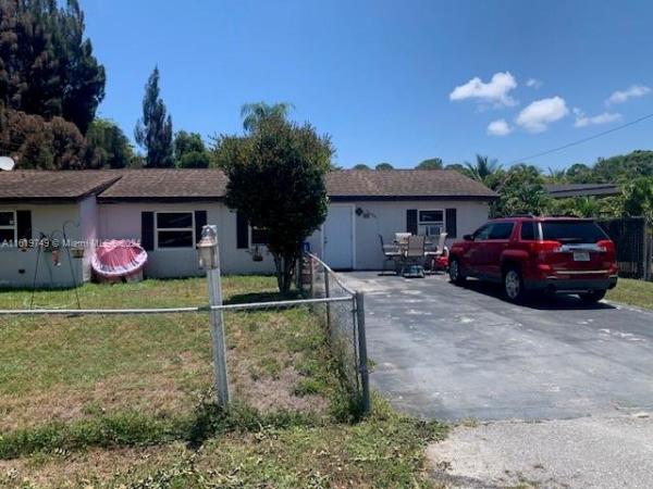 1636 Erie Ter, Palm Springs, Florida 33406, image 2
