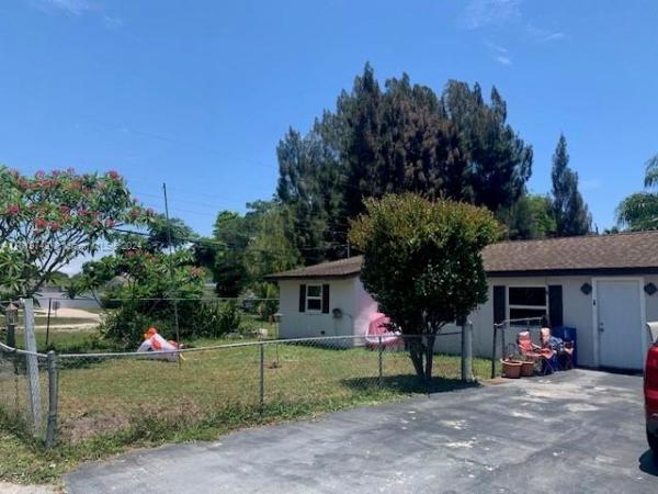 1636 Erie Ter, Palm Springs, Florida 33406, image 3