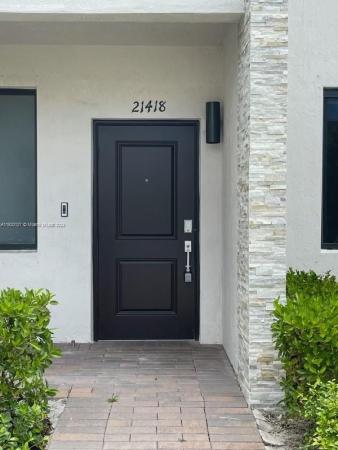 Las Ramblas At Via Ventura, 21418 NE 3rd Pl, Ives Estates, Florida 33179, image 1