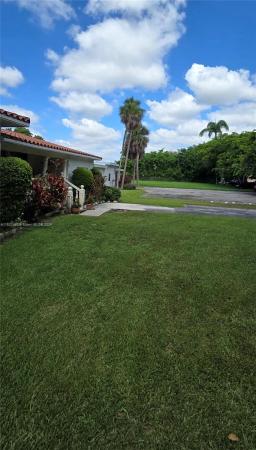Biscayne Palms, 140 NE 160th St, North Miami Beach, Florida 33162, image 3