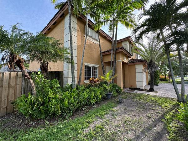 Biscayne Drive Estates, 14206 SW 290th Ter, Leisure City, Florida 33033, image 1