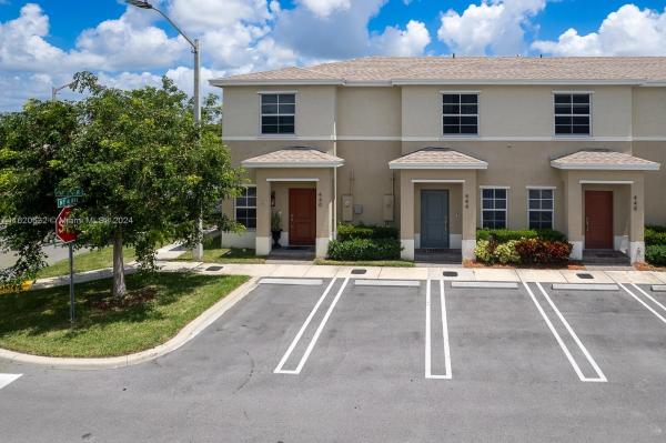 Keys Pointe, 444 NE 5th Ter, Florida City, Florida 33034, image 1