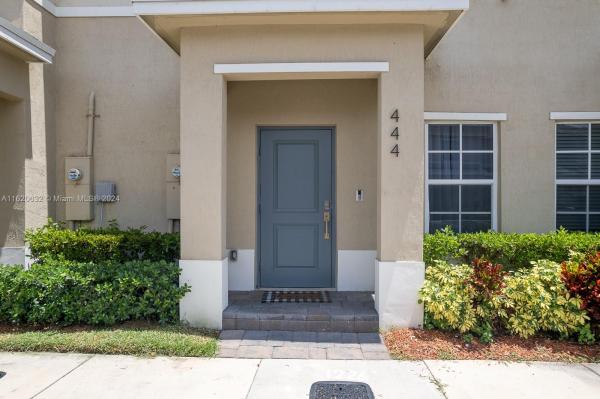 Keys Pointe, 444 NE 5th Ter, Florida City, Florida 33034, image 2