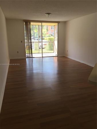 Las Vistas At Doral, 8373 Lake Dr #102, Doral, Florida 33166, image 1