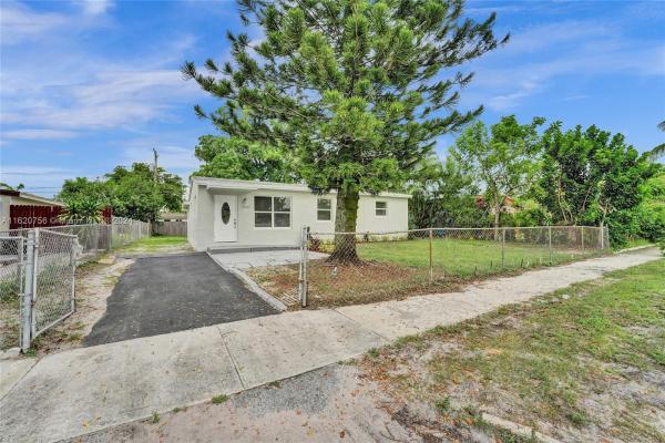 Boulevard Heights, 1531 N 68th Ave, Hollywood, Florida 33024, image 2