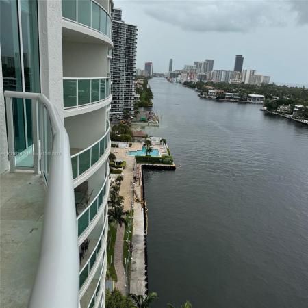 Hamptons South, 20201 E Country Club Dr #1105, Aventura, Florida 33180, image 3