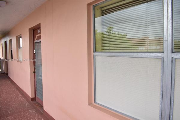 Sunrise Lakes 3, 9621 Sunrise Lakes Blvd #302, Sunrise, Florida 33322, image 1