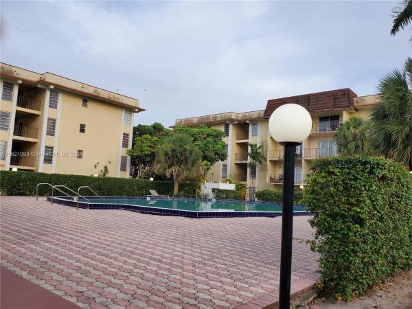 Capri Gardens, 11925 NE 2nd Ave #B117, North Miami, Florida 33161, image 1