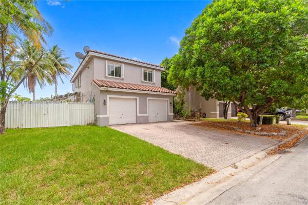 Silver Lakes, 13254 SW 144th Ter, Three Lakes, Florida 33186, image 1