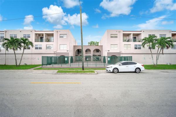 Westland Gardens Club, 1350 W 53rd St #12, Hialeah, Florida 33012, image 1