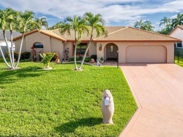 Waverly Hundred, 15833 Stonetower St, Davie, Florida 33331, image 1