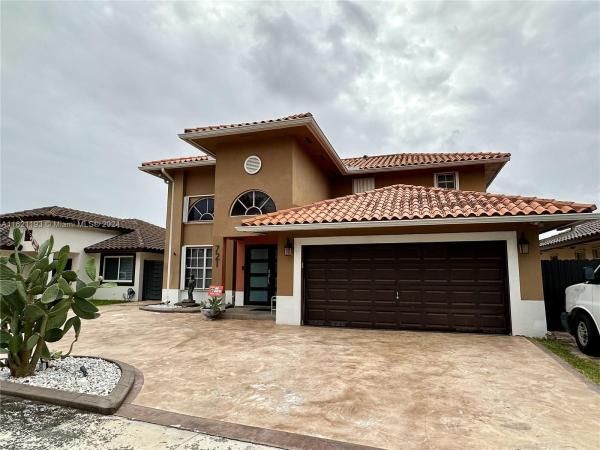Superior Homes Estates, 721 NW 134th Pl, Tamiami, Florida 33182, image 2