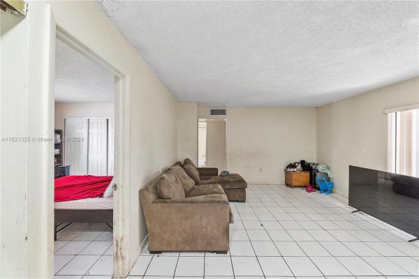 Villas Of Naranja, 14114 SW 263rd Ln #2, Naranja, Florida 33032, image 3