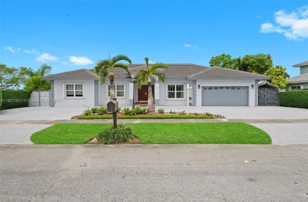 4698 SW 158th Ct, Unincorporated Dade County, Florida 33185, image 2