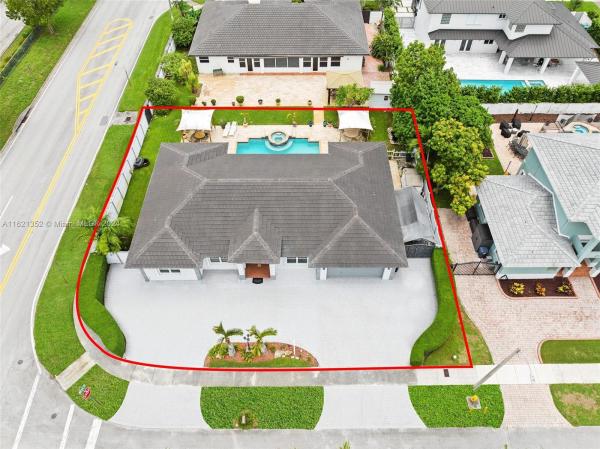 4698 SW 158th Ct, Unincorporated Dade County, Florida 33185, image 3