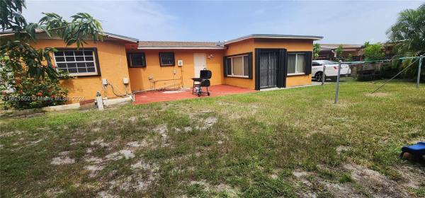 Miami Gardens Manor, 19310 NW 50th Ave, Miami Gardens, Florida 33055, image 3