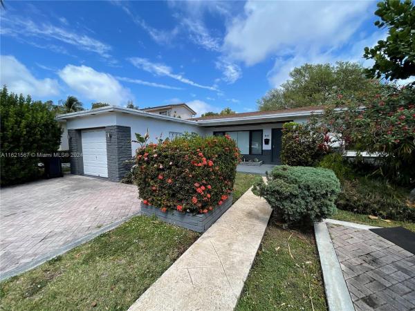 Normandy Golf Course, 911 S Shore Dr, Miami Beach, Florida 33141, image 1
