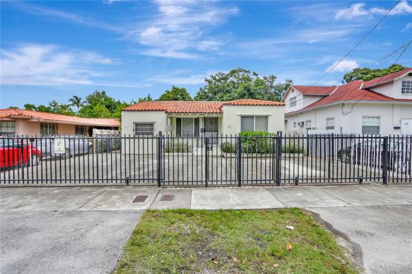 Kenwood, 1785 NW 15th St, Miami, Florida 33125, image 1