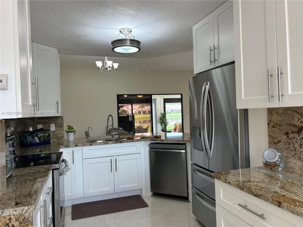The Shores At Aberdeen, 5799 W Parkwalk Cir W, Boynton Beach, Florida 33472, image 1