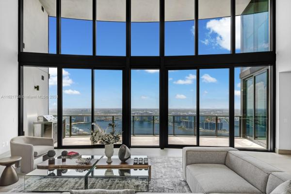Porsche Design Tower, 18555 Collins Ave #4803, Sunny Isles Beach, Florida 33160, image 1