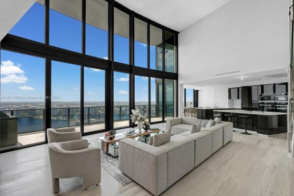 Porsche Design Tower, 18555 Collins Ave #4803, Sunny Isles Beach, Florida 33160, image 3