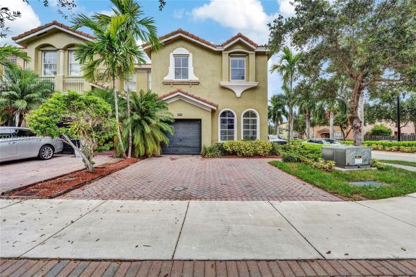Palm Breeze, 2447 SE 14th St, Homestead, Florida 33035, image 2