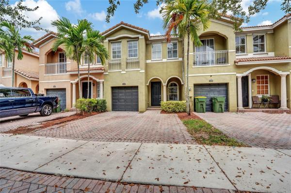 Palm Breeze, 1387 SE 26th Ave, Homestead, Florida 33035, image 2