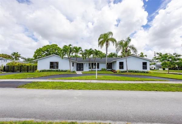 Snapper Creek Park, 8955 SW 88th St, Kendall, Florida 33173, image 1