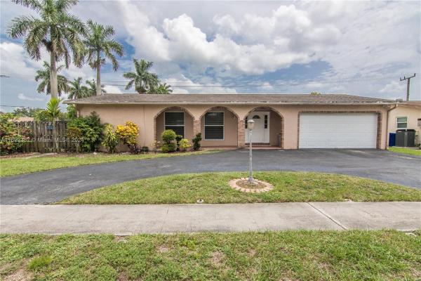 Windward Isle, 11820 NW 35th St, Sunrise, Florida 33323, image 1