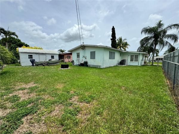 South Miami Heights Manor, 17330 SW 119th Ave, South Miami Heights, Florida 33177, image 3