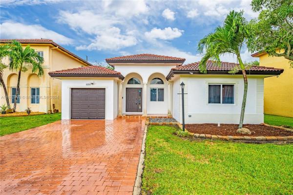 Mirens Place, 4284 NE 26th Ct, Homestead, Florida 33033, image 2