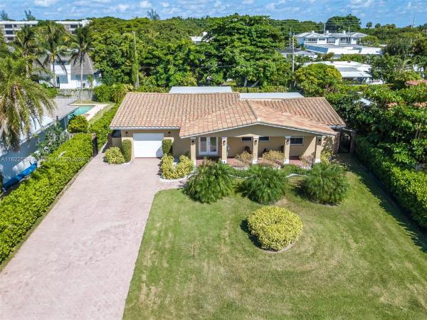 Boca Raton Riviera, 160 NE Wavecrest Ct, Boca Raton, Florida 33432, image 1