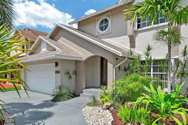Country Lake Park, 19018 NW 77th Pl, Hialeah, Florida 33015, image 1