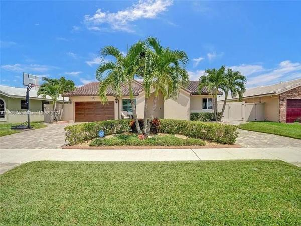Springs Gateway, 2192 NW 77th Ter, Margate, Florida 33063, image 2