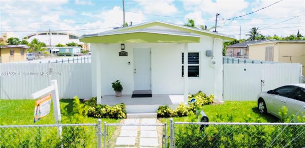 Sunnyland Park, 546 NW 9th St, Florida City, Florida 33034, image 1