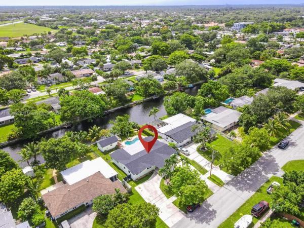 Heftler Homes Sunset Park, 7520 SW 98th Ct, Sunset, Florida 33173, image 1